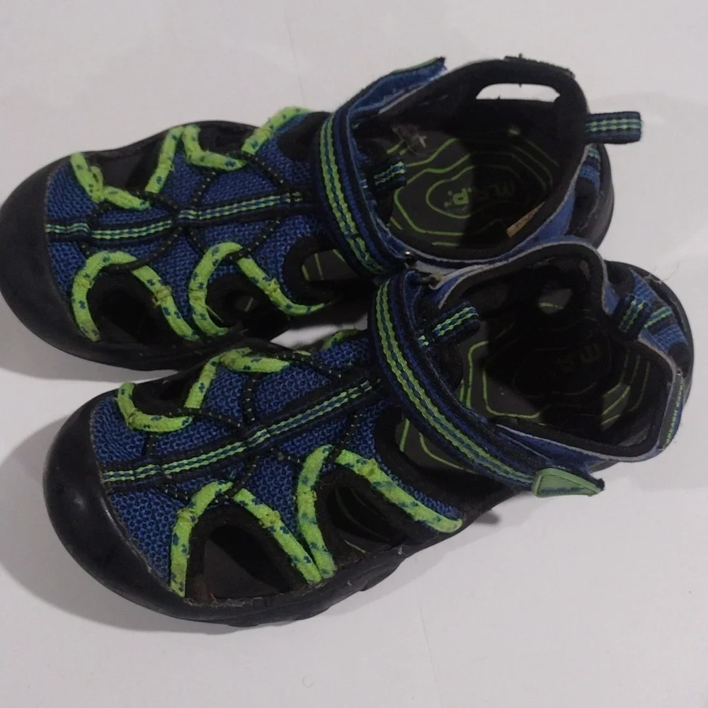 M.A.P. Emmons Boys Blue & Green Outdoor Fisherman Sandals - Size 2, Gd Condition